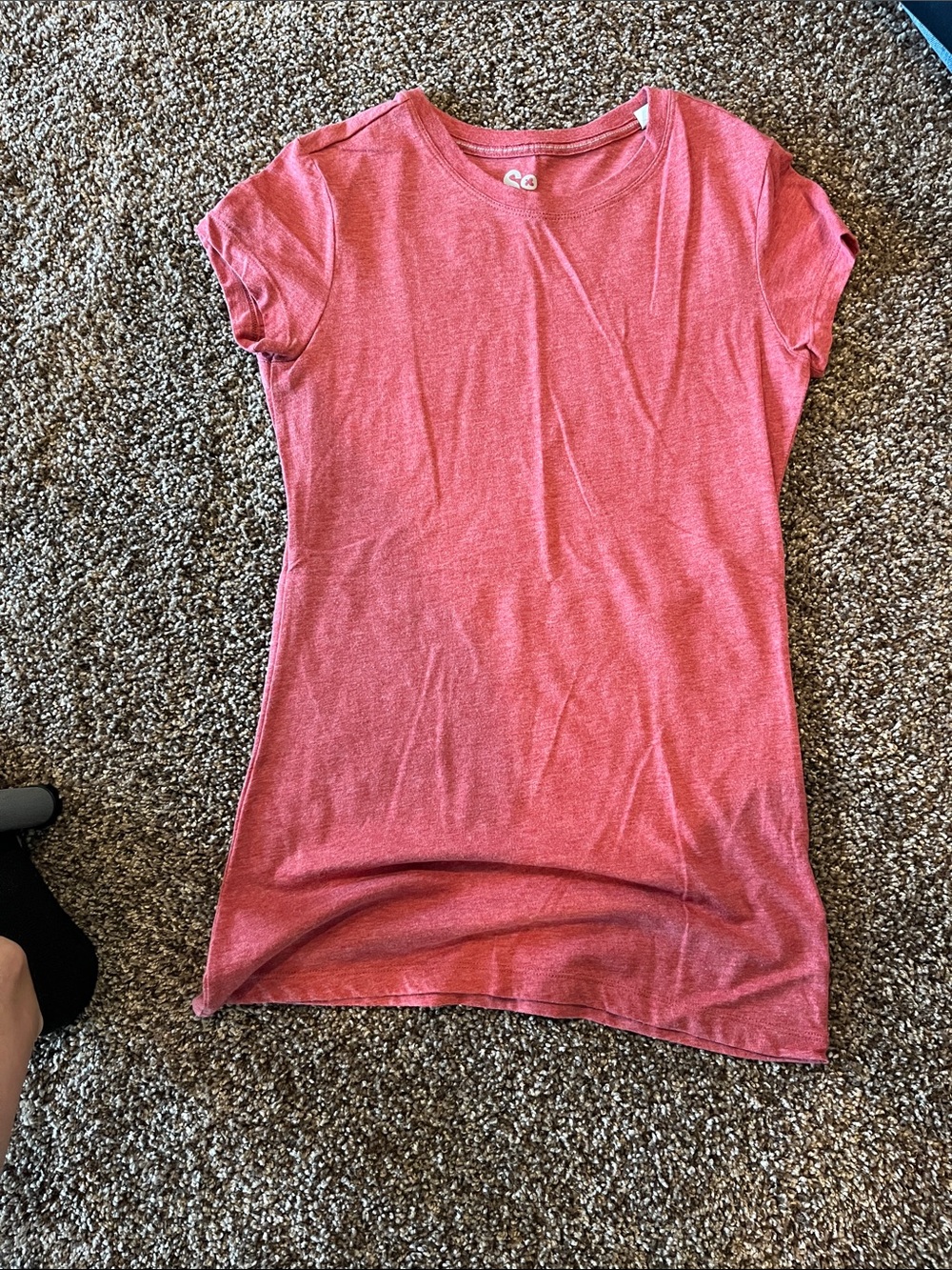 SO Heathered Rose Short Sleeve Crewneck Tee
